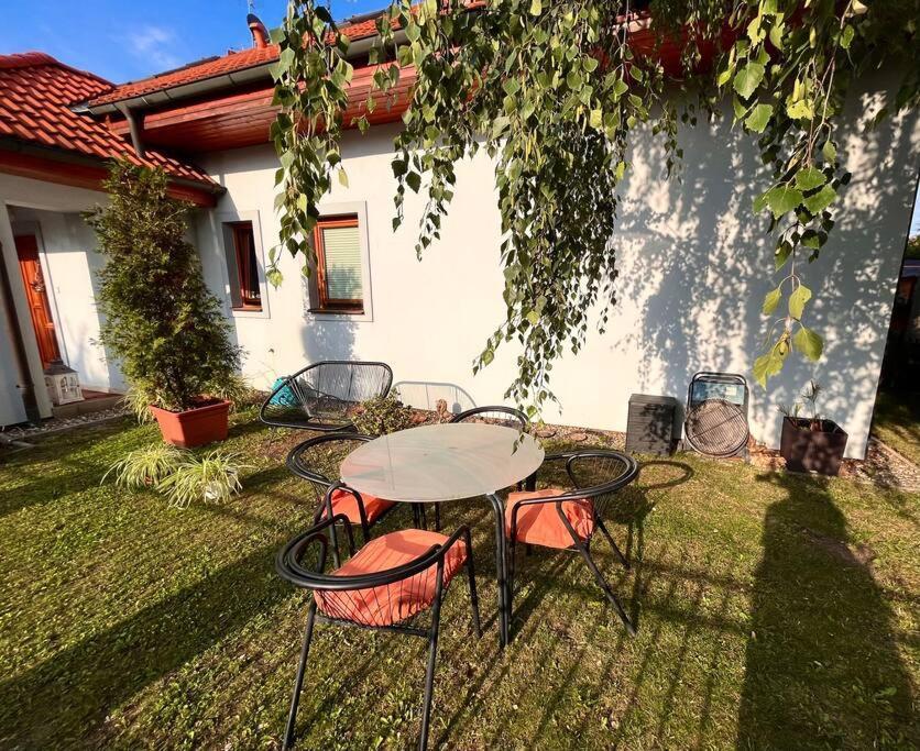 Apartman Se Zahradou 20 Minut Do Centra Prahy Оржех Экстерьер фото