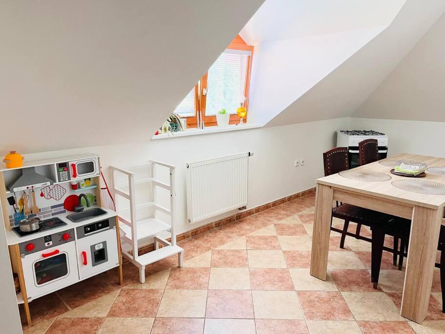 Apartman Se Zahradou 20 Minut Do Centra Prahy Оржех Экстерьер фото