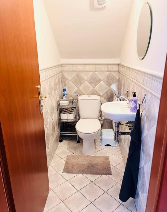 Apartman Se Zahradou 20 Minut Do Centra Prahy Оржех Экстерьер фото